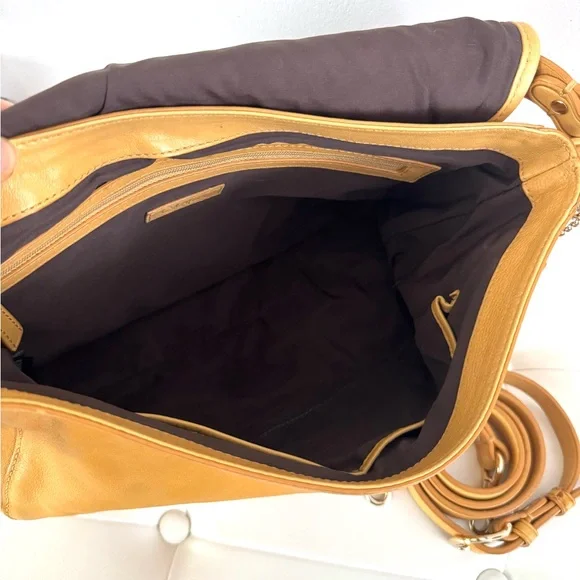 Cole Haan Elegant Tan Yellow Woven Shoulder Bag crossbody - Picture 8 of 11